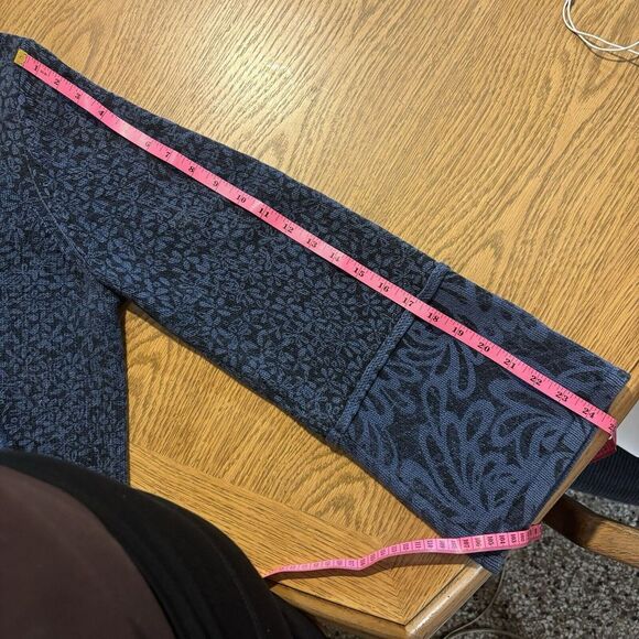 Foxcroft Zipper Cardigan Sweater Blue Floral Bell Sleeve Womens Size Large - Picture 7 of 7